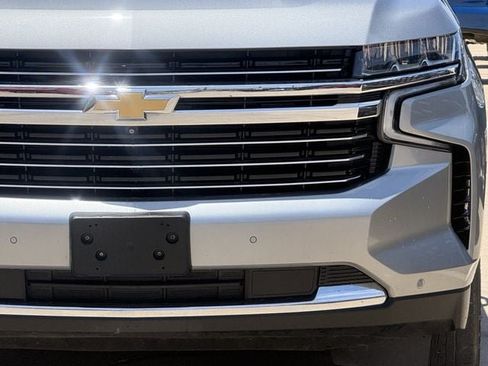 Used 2023 Chevrolet Tahoe LT w/ Luxury Package AWD/4WD image 8