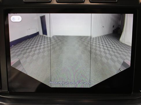 Used 2023 Ford F250 Lariat w/ Lariat Ultimate Package image 18