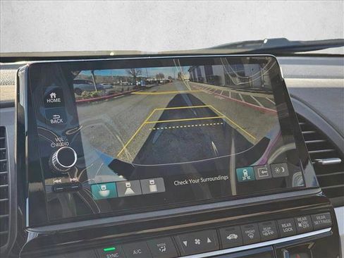 New 2026 Honda Odyssey Touring image 21