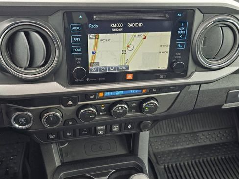 Used 2019 Toyota Tacoma TRD Pro image 5