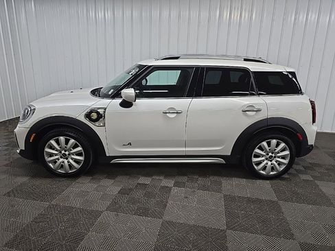 Used 2023 MINI Cooper Countryman SE w/ Storage Package image 5