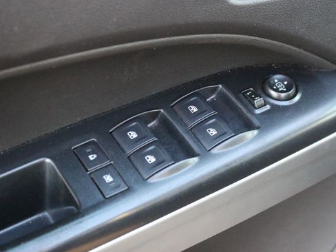 Used 2016 Chevrolet Colorado LT w/ LT Convenience Package image 15