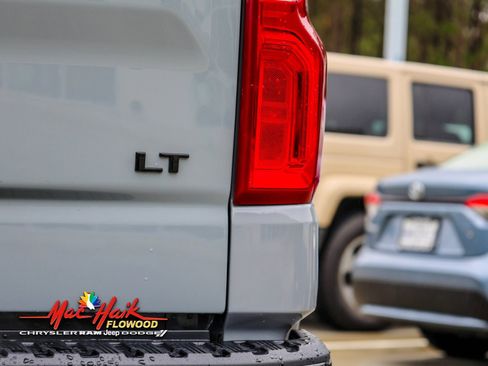 Used 2024 Chevrolet Silverado 1500 LT Trail Boss w/ LT Trail Boss Premium Package image 12