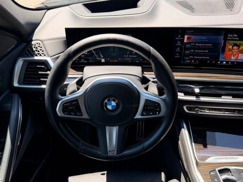 Used 2025 BMW X6 xDrive40i AWD/4WD image 29