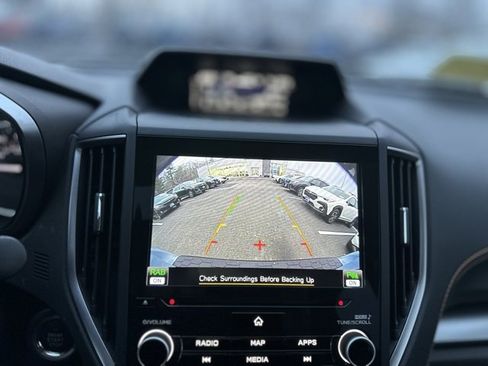 Used 2022 Subaru Crosstrek 2.5i Limited w/ Moonroof Package 2 image 12