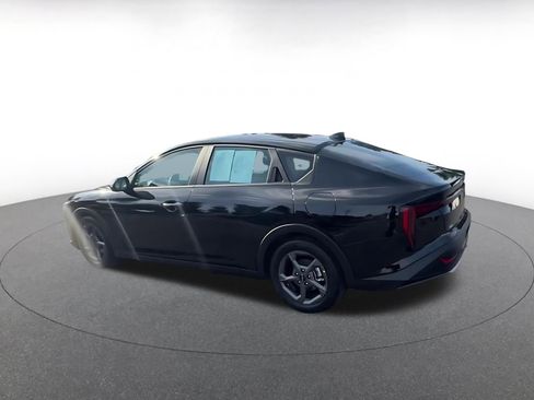 Used 2025 Kia K4 LXS FWD image 10