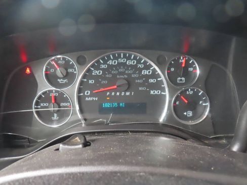 Used 2019 GMC Savana 2500 w/ Driver Convenience Package RWD image 43