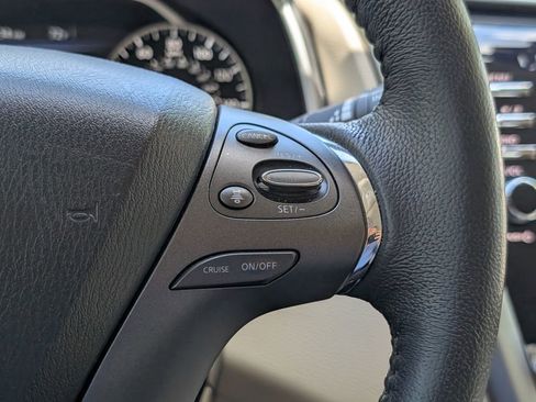 Used 2020 Nissan Murano SV image 29