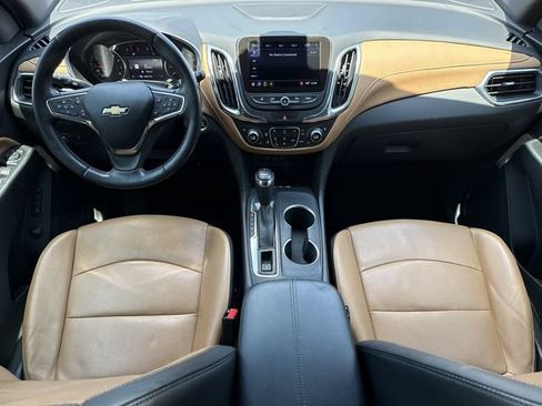 Used 2024 Toyota Camry XSE FWD image 11