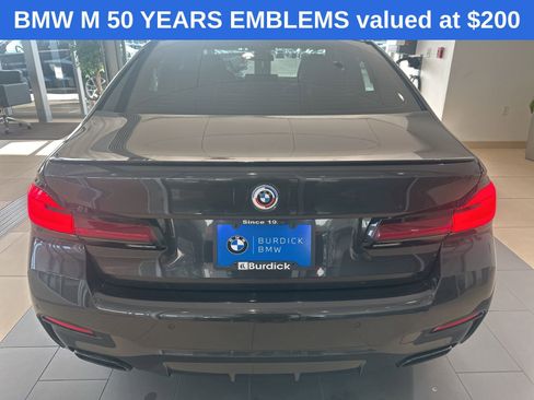 Used 2023 BMW M550i xDrive w/ Dynamic Handling Package image 11