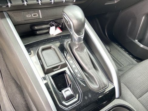 Used 2023 Chevrolet Colorado LT w/ LT Convenience Package image 39