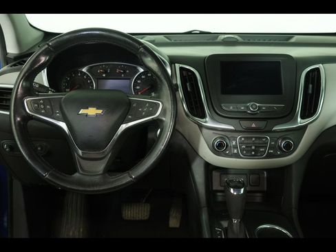 Used 2020 Chevrolet Equinox LT AWD/4WD image 15