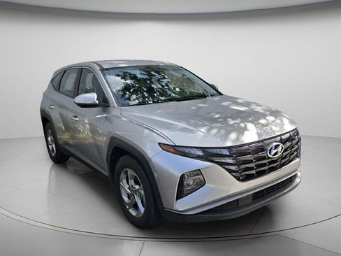 Used 2024 Hyundai Tucson SE FWD image 4