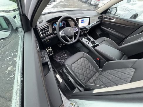 New 2026 Volkswagen Atlas SEL Premium R-Line image 21
