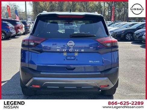 Used 2023 Nissan Rogue SL AWD/4WD image 5