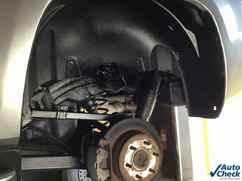 Used 2011 Cadillac Escalade EXT Luxury image 21