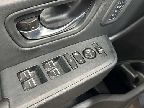 Used 2023 Honda Pilot Touring image 30