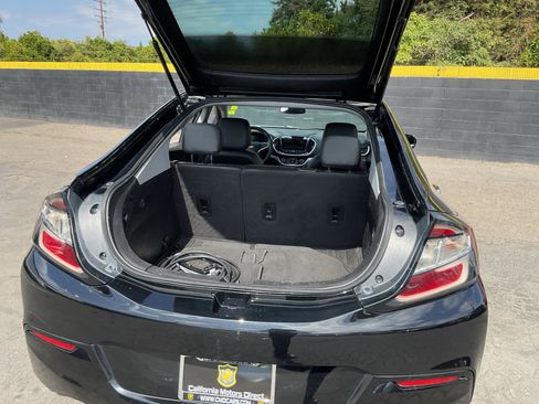 Used 2017 Chevrolet Volt LT w/ Comfort Package FWD image 26