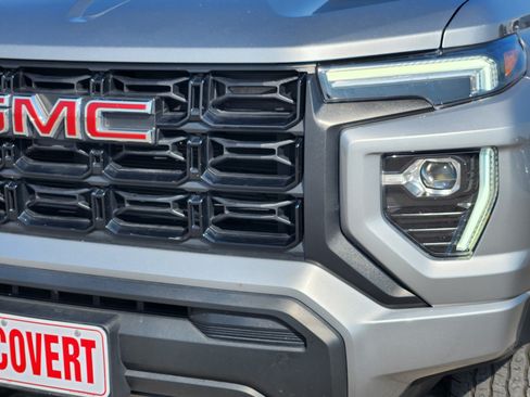 Used 2024 GMC Canyon Elevation RWD image 8