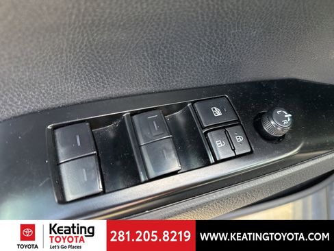 Certified 2025 Toyota Camry SE image 11