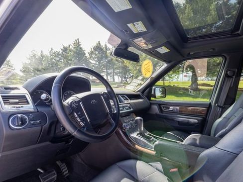 Used 2013 Land Rover Range Rover Sport HSE AWD/4WD image 11