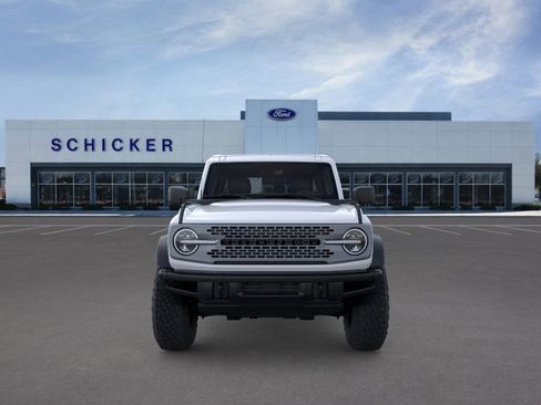 New 2025 Ford Bronco Badlands w/ Sasquatch Package AWD/4WD image 6