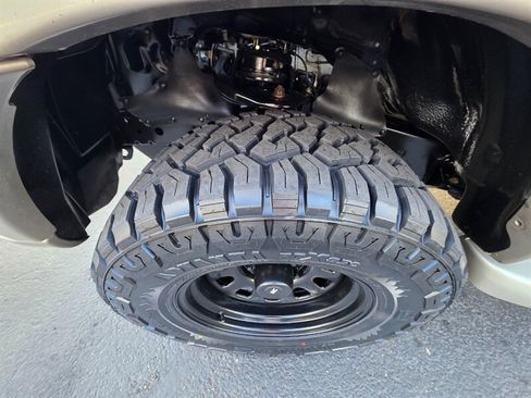 Used 2001 Toyota Sequoia SR5 image 56