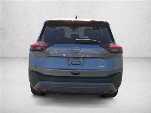 Used 2023 Nissan Rogue S AWD/4WD image 6