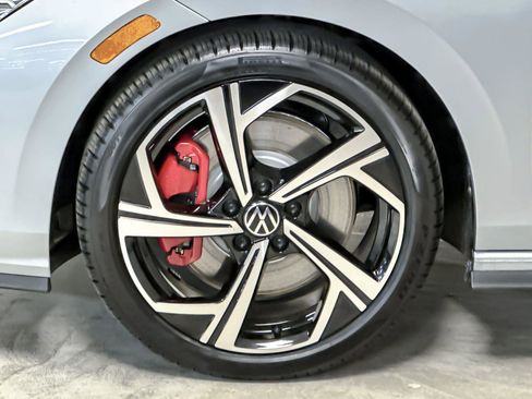 New 2026 Volkswagen GTI SE image 25