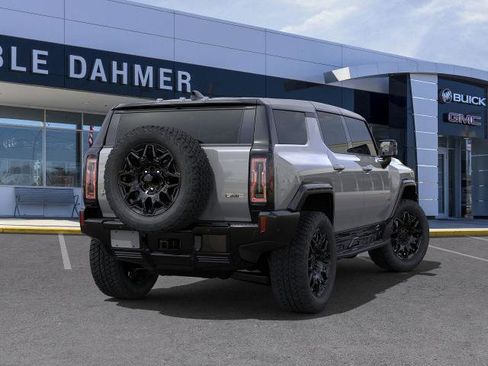 New 2025 GMC Hummer EV 2X image 18