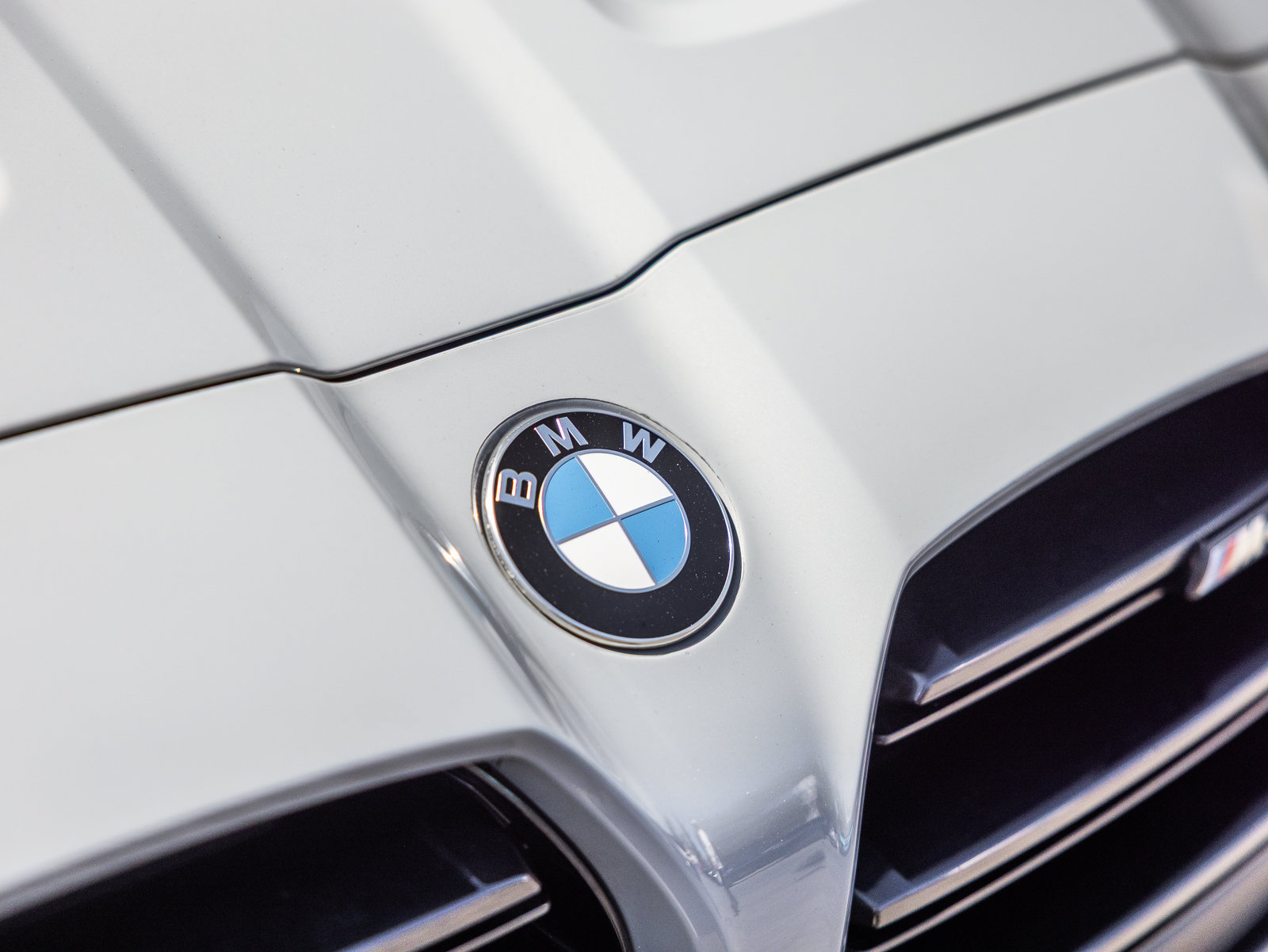 Used 2024 BMW M4 Coupe w/ Executive Package RWD image 18