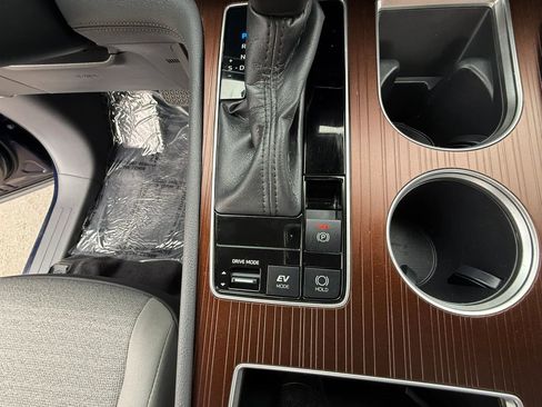 Used 2022 Toyota Sienna LE image 37