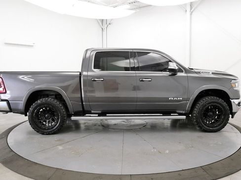 Used 2022 RAM 1500 Laramie AWD/4WD image 8