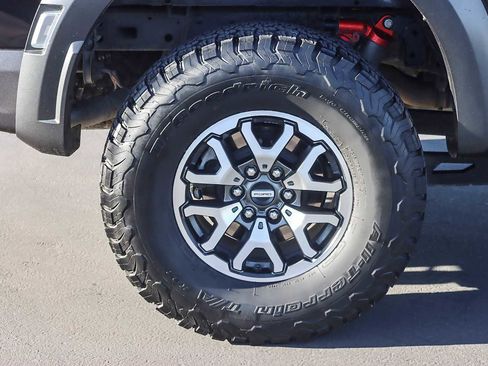 Used 2022 Ford F150 Raptor image 10