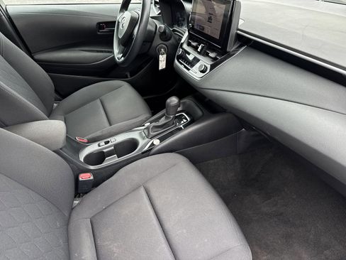 Used 2023 Toyota Corolla LE FWD image 14