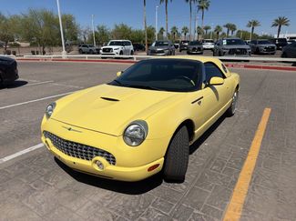 Used 2002 Ford Thunderbird video 1