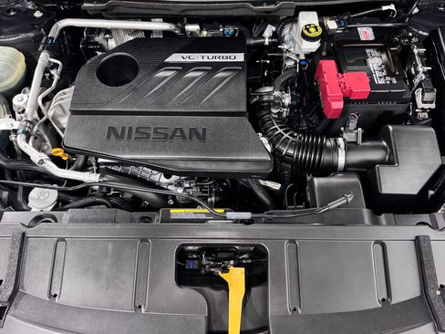 Used 2022 Nissan Rogue SV w/ SV Premium Package image 20