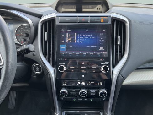 Used 2022 Subaru Ascent Premium w/ Convenience Package image 29