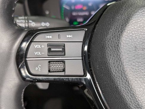 Used 2023 Honda Accord Touring image 35