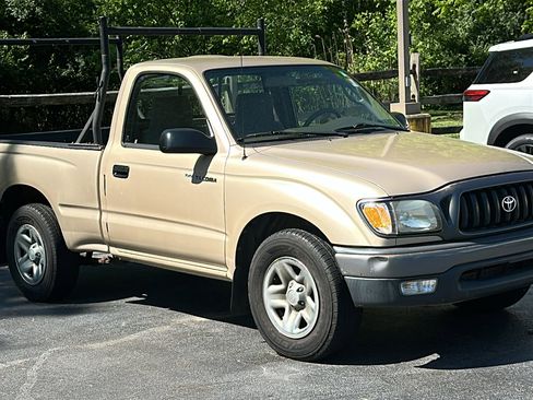 Used 2003 Toyota Tacoma 2WD Regular Cab image 1