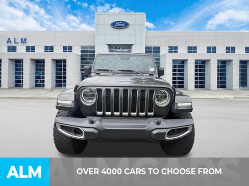Used 2020 Jeep Gladiator Overland AWD/4WD image 2