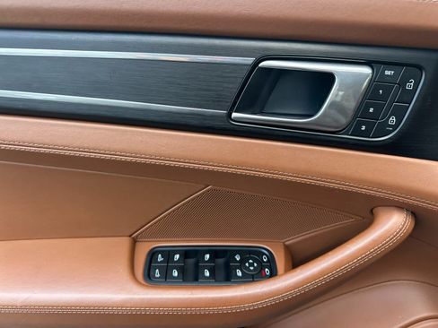 Certified 2023 Porsche Panamera Platinum Edition RWD image 12