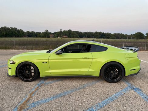 Used 2020 Ford Mustang GT RWD image 46