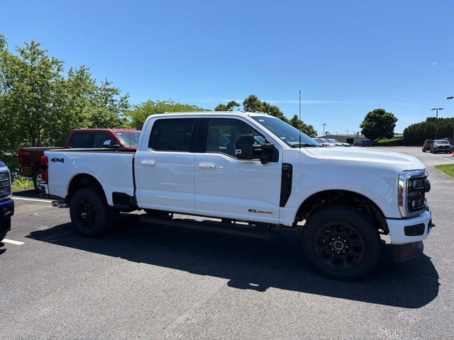 New 2026 Ford F350 Lariat w/ Black Appearance Package AWD/4WD image 2