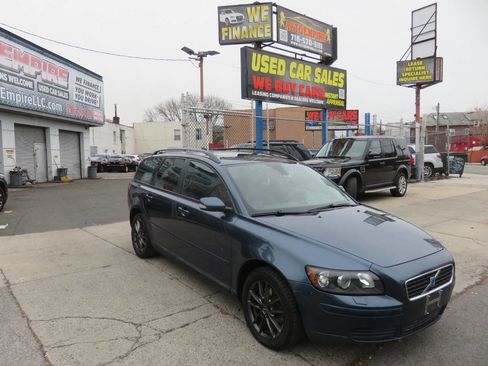 Used 2005 Volvo V50 2.4i image 3