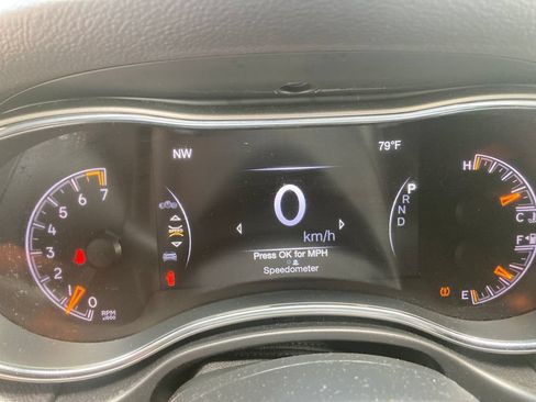 Used 2018 Jeep Grand Cherokee Limited AWD/4WD image 19