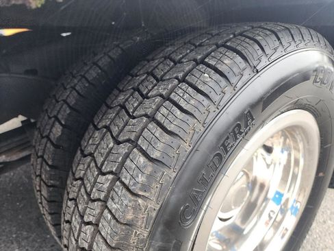 Used 2015 Ford E-350 and Econoline 350 Super Duty RWD image 35