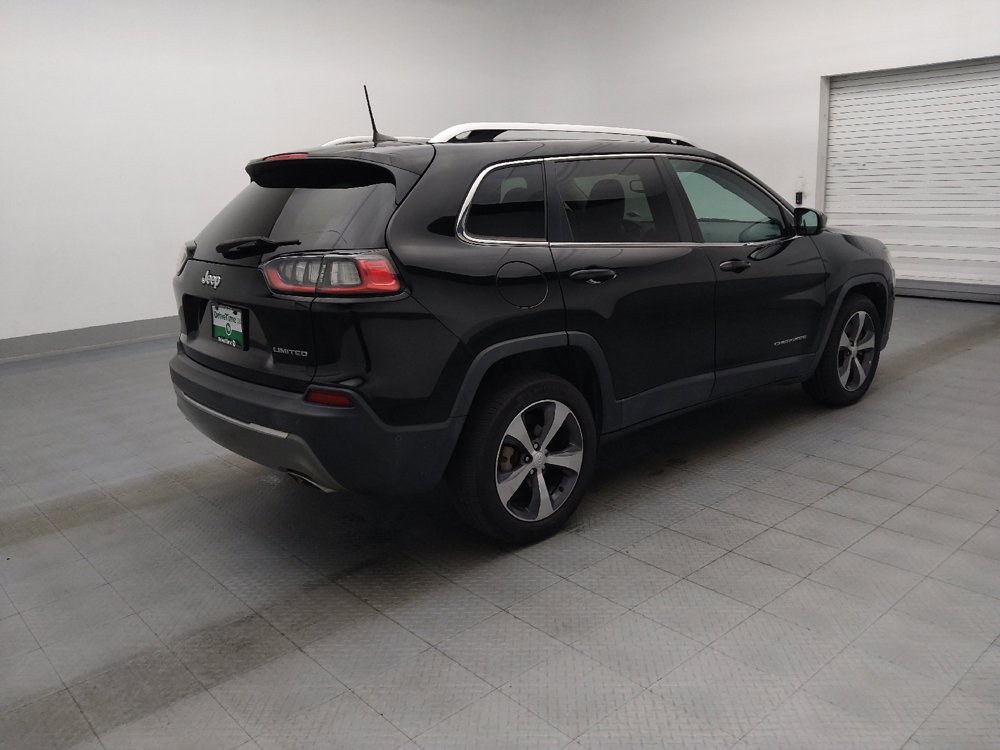 Used 2019 Jeep Cherokee Limited w/ Technology Group FWD image 10