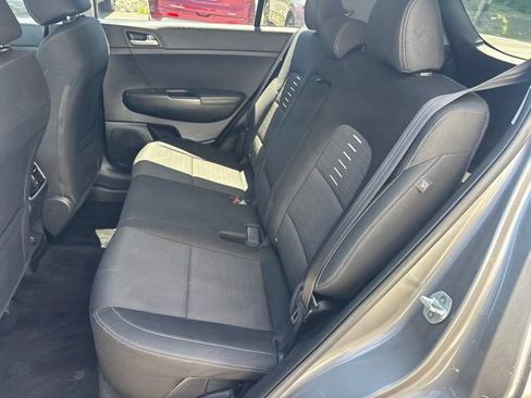 Used 2018 Kia Sportage LX FWD image 10