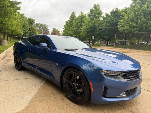 Used 2019 Chevrolet Camaro LT w/ RS Package RWD image 3